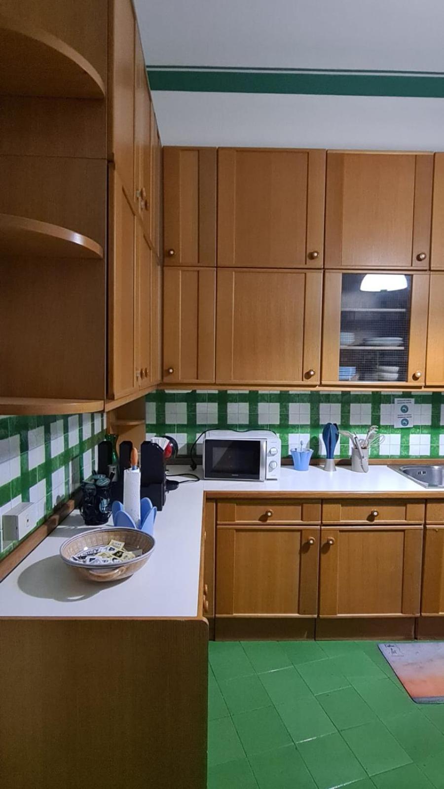 Dock Bay Lodge Hostello トリエステ エクステリア 写真
